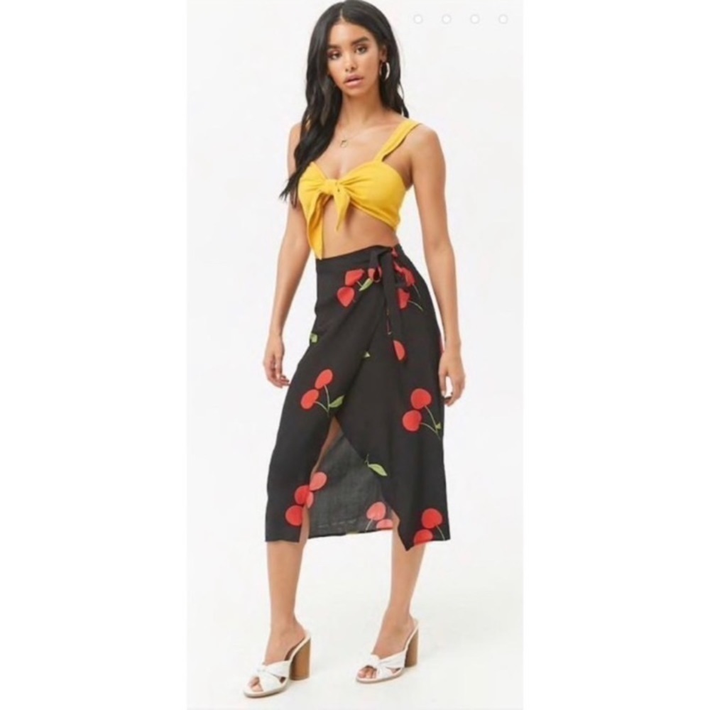 NWT Forever 21 Cherry Wrap Skirt | Size M - Picture 7 of 7